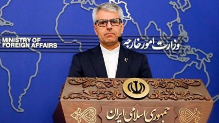بقایی و تنگه هرمز