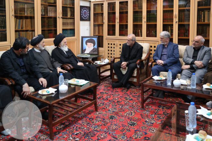 پزشکیان و منتقدان
