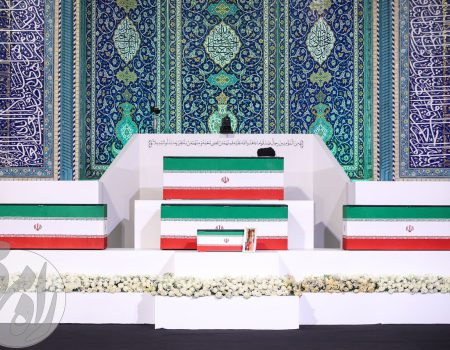 مراسم وداع با رهبر شهید