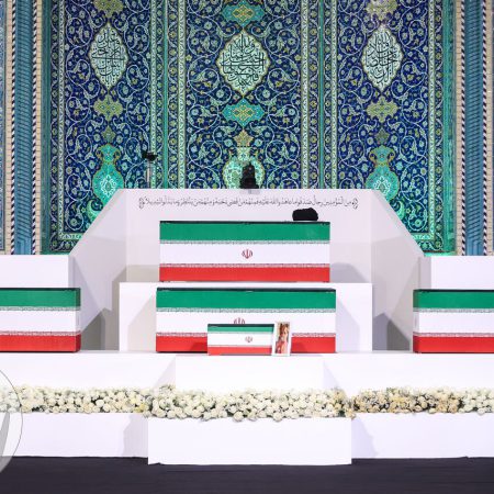 مراسم وداع با رهبر شهید