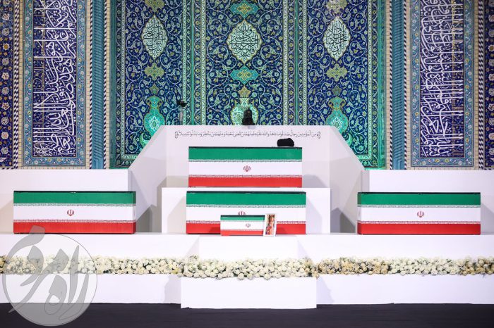 مراسم وداع با رهبر شهید