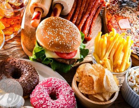 بررسی عادات غذایی آسیب زننده به کلیه و ارتباط آن با مصرف غذاهای فرآوری شده