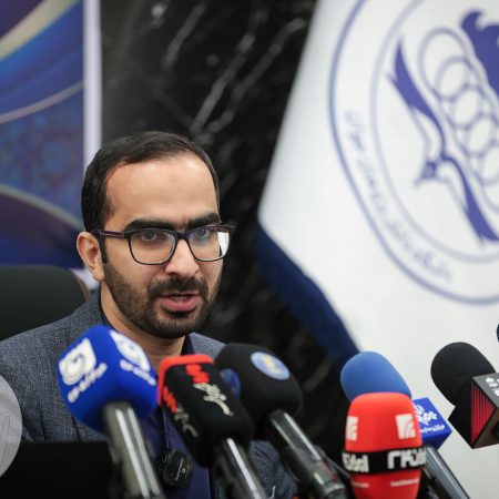 رئیس باشگاه دانش‌پژوهان جوان
