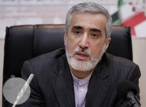 دکتر مهدی پیرصالحی رئیس سازمان غذا و دارو در هشتمین نمایشگاه ایران کازمتیکا