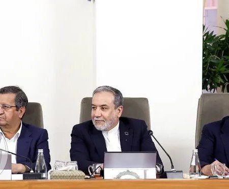 سیدعباس عراقچی وزیر امور خارجه در جلسه هیئت دولت