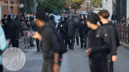 تظاهرات دانش‌آموزان فرانسوی در جریان اعتراضات علیه وضعیت آموزشی