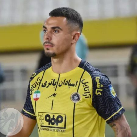 ریکاردو آلوز هافبک تیم فوتبال سپاهان اصفهان