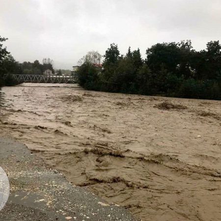نمای از سیل مرتبط با هشدار نارنجی سازمان هواشناسی برای وقوع سیلاب در ۴ استان کشور